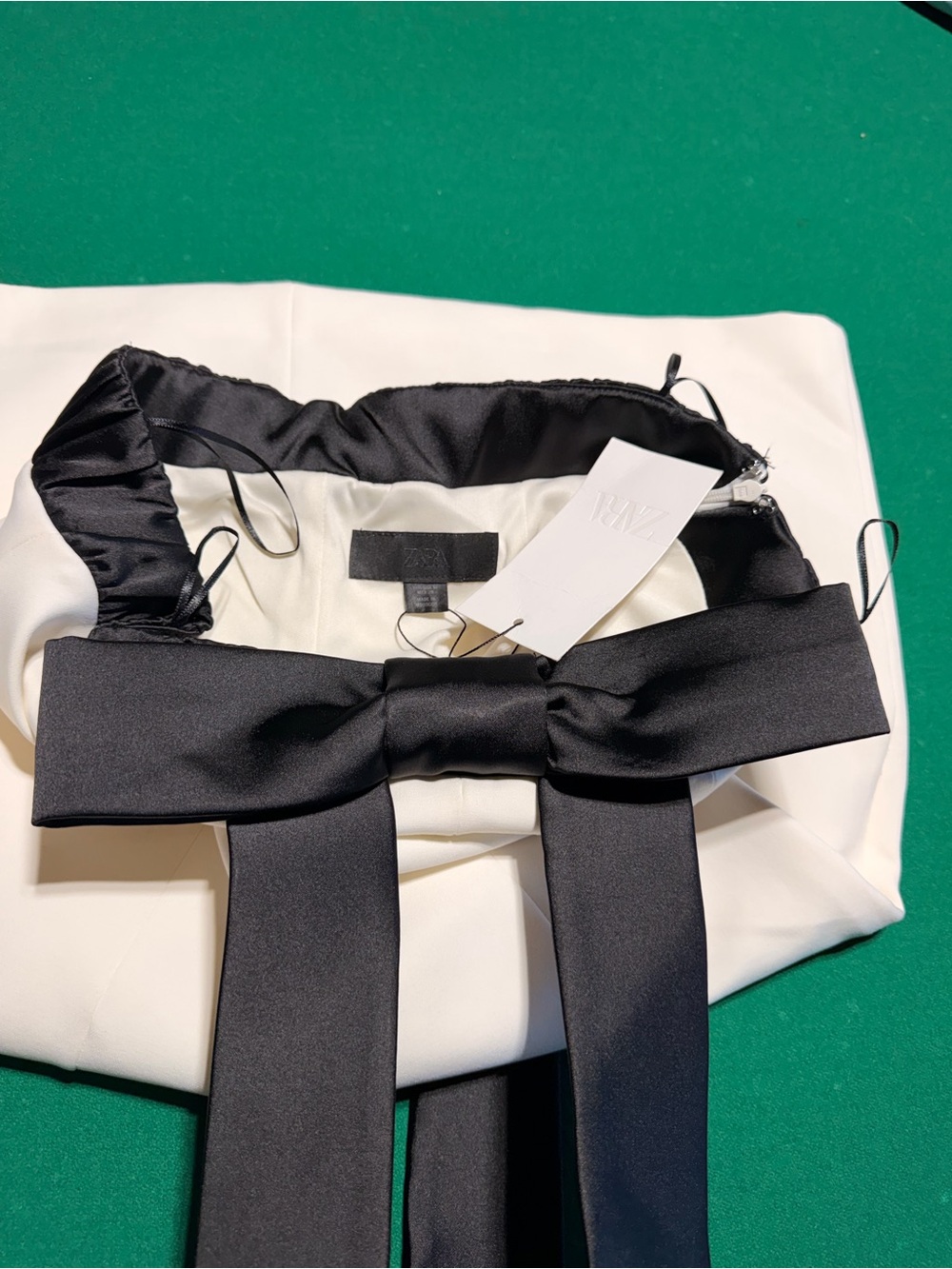 Zara White Strapless Mini Skirt with Black Bow Tie Detail - Picture 6 of 10